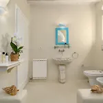Thalasses