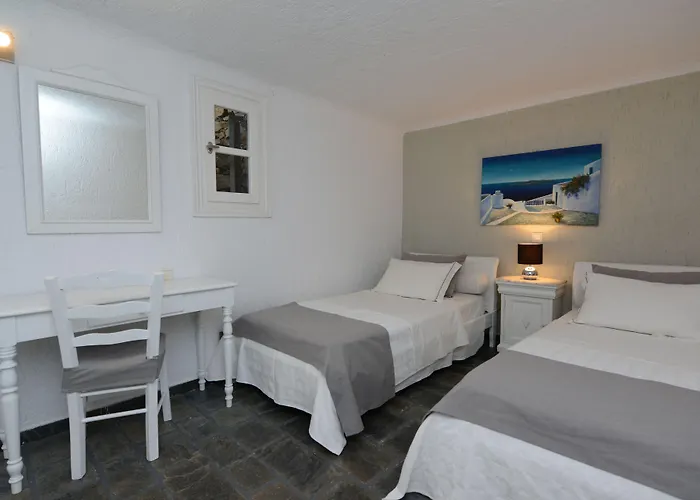 Thalasses Apartment *