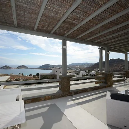 Thalasses Apartment *