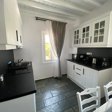 Apartment Thalasses Kalafatis