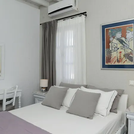 Apartment Thalasses *