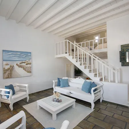 Thalasses Apartment *