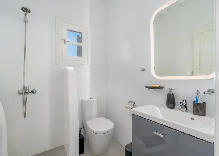 ثالاسيس * كالافاتيس